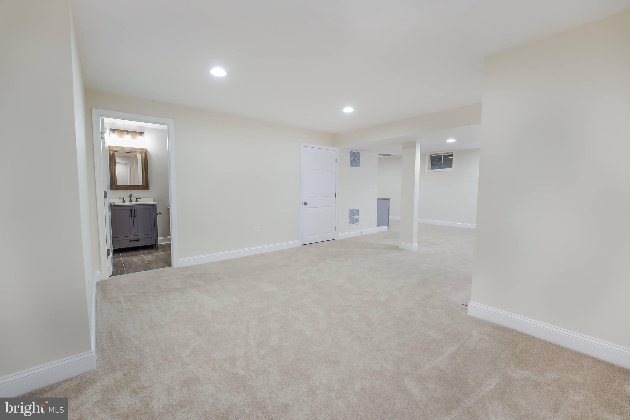 MENLOUGH - Residential