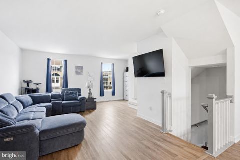 Townhouse For Sale - 108 Freedom Way<br/> SICKLERVILLE, NJ 08081