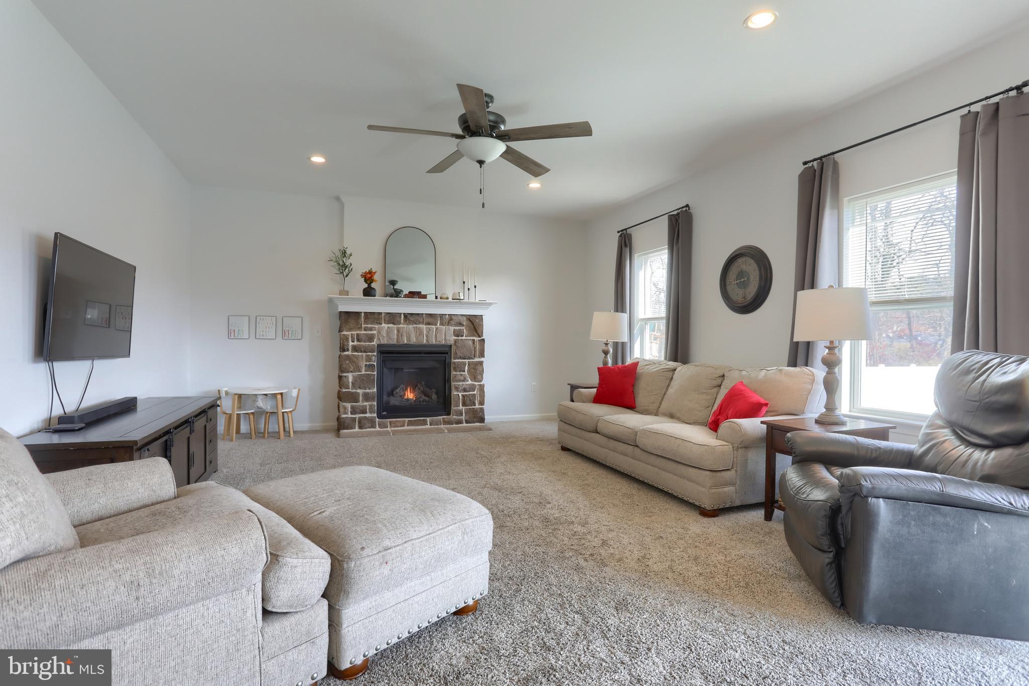 MEADOWS AT BACHMAN RUN - Residential