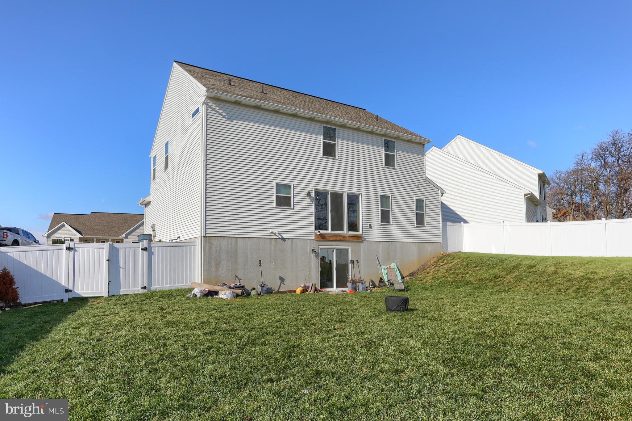 MEADOWS AT BACHMAN RUN - Residential