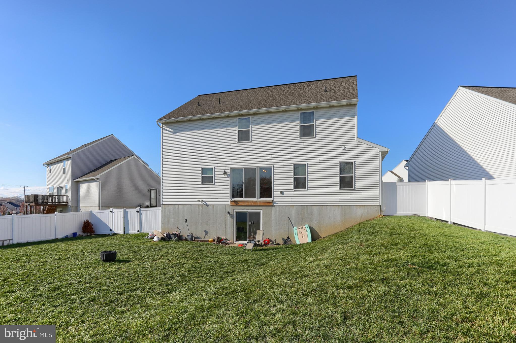 MEADOWS AT BACHMAN RUN - Residential