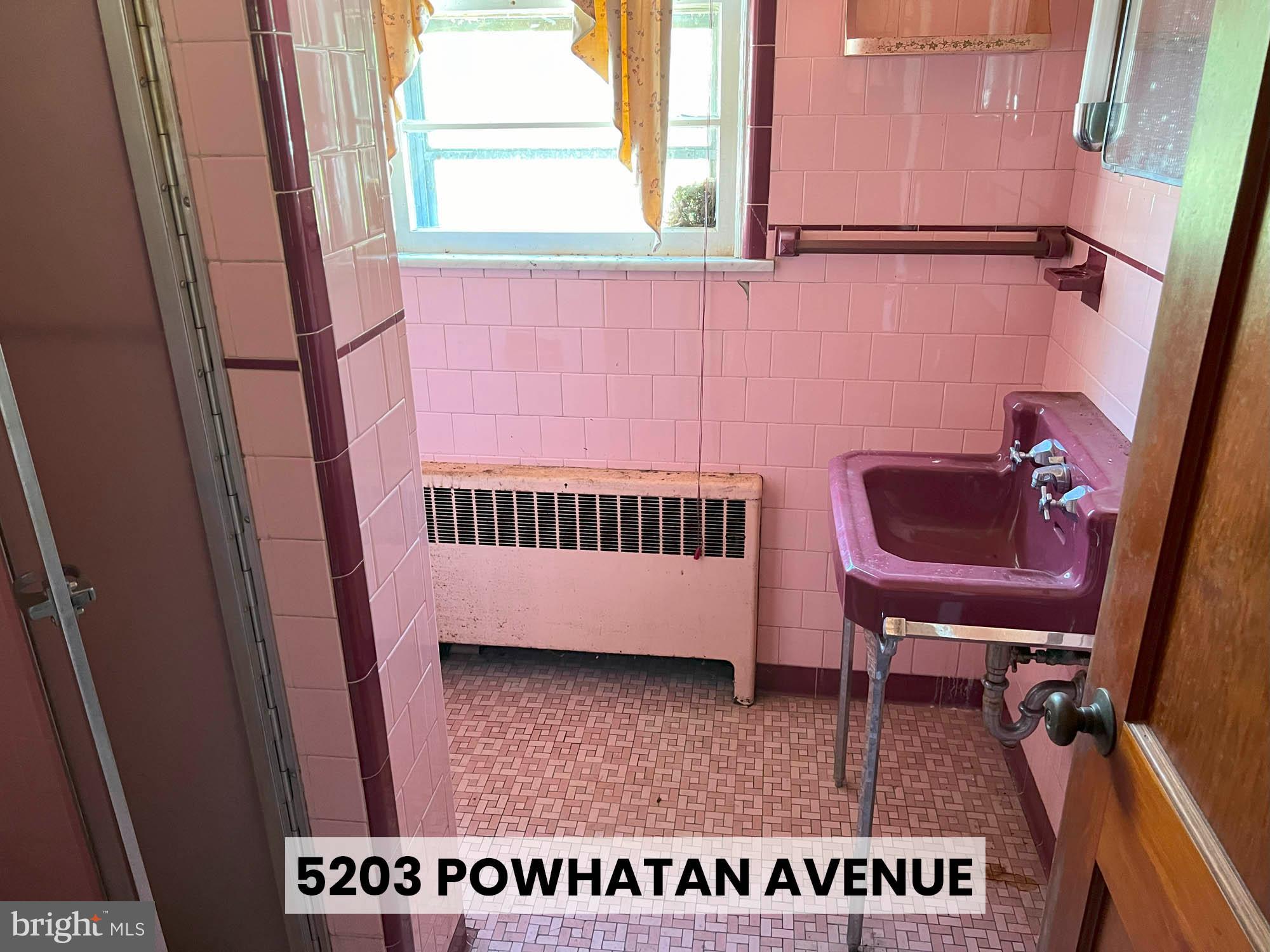 WINDSOR  MILL - Residential