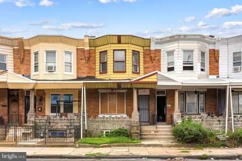 Townhouse For Sale - 2907 Aramingo Avenue<br/> PHILADELPHIA, PA 19134