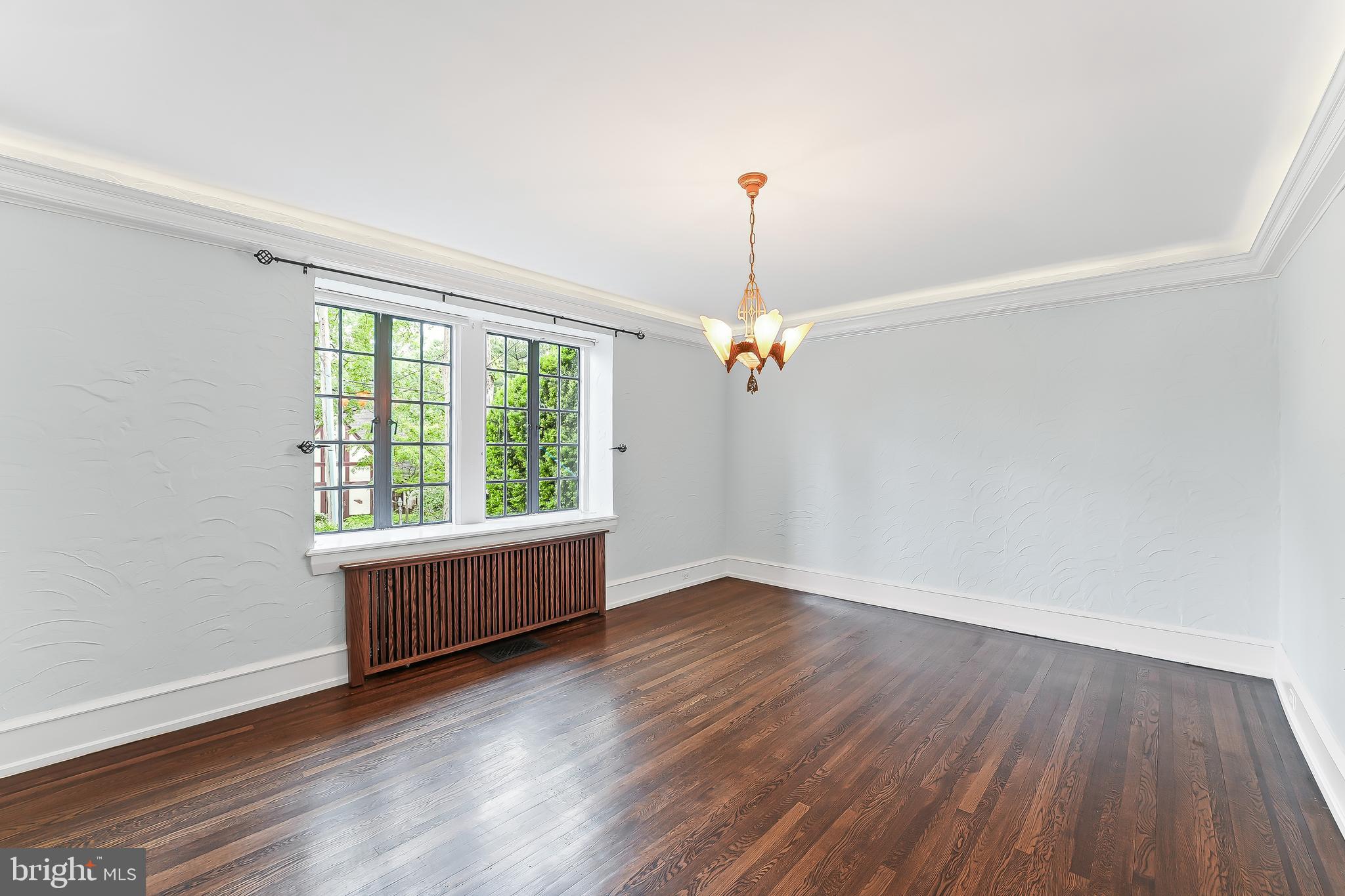 WYNNEWOOD - Residential