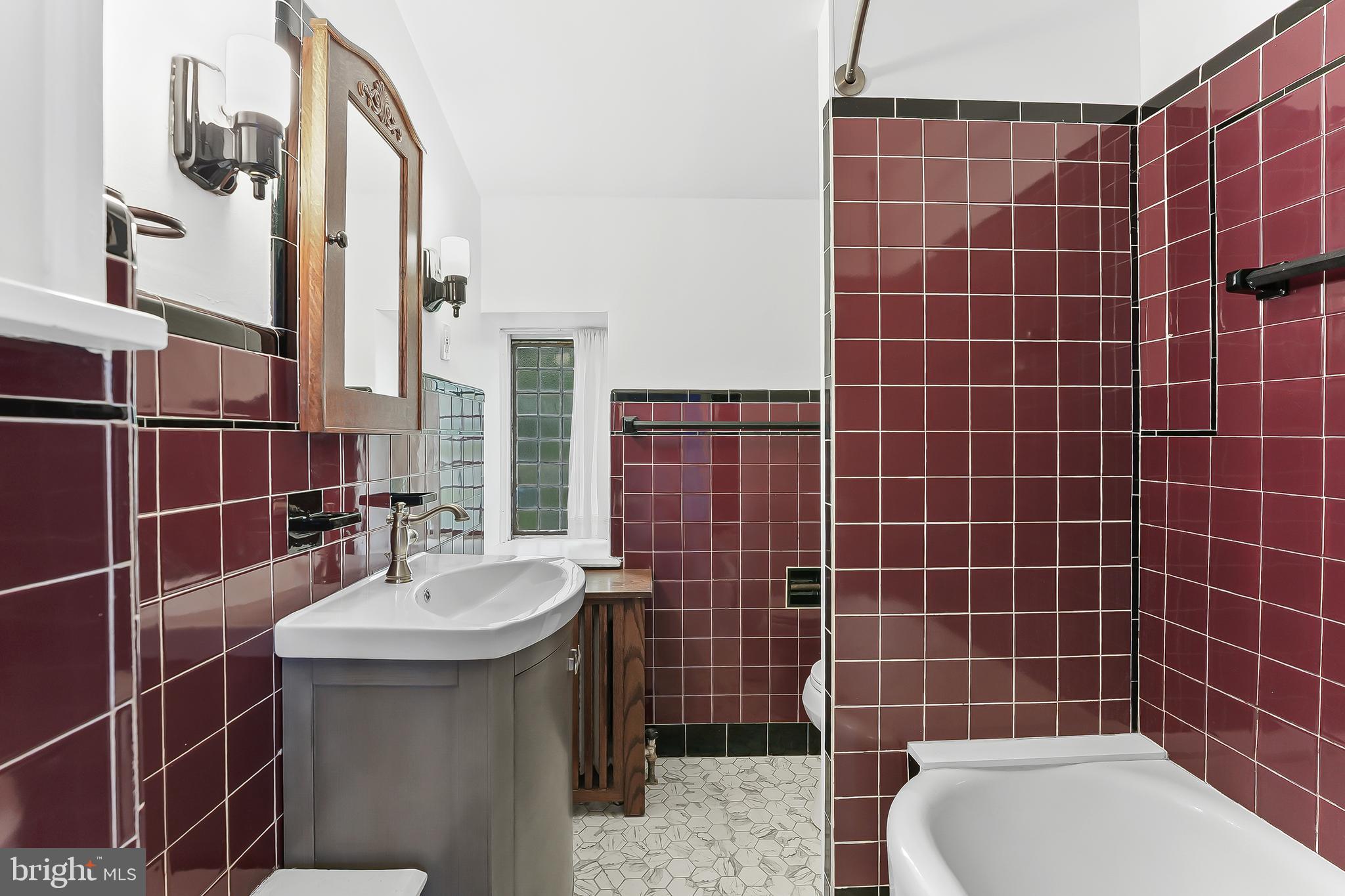 WYNNEWOOD - Residential