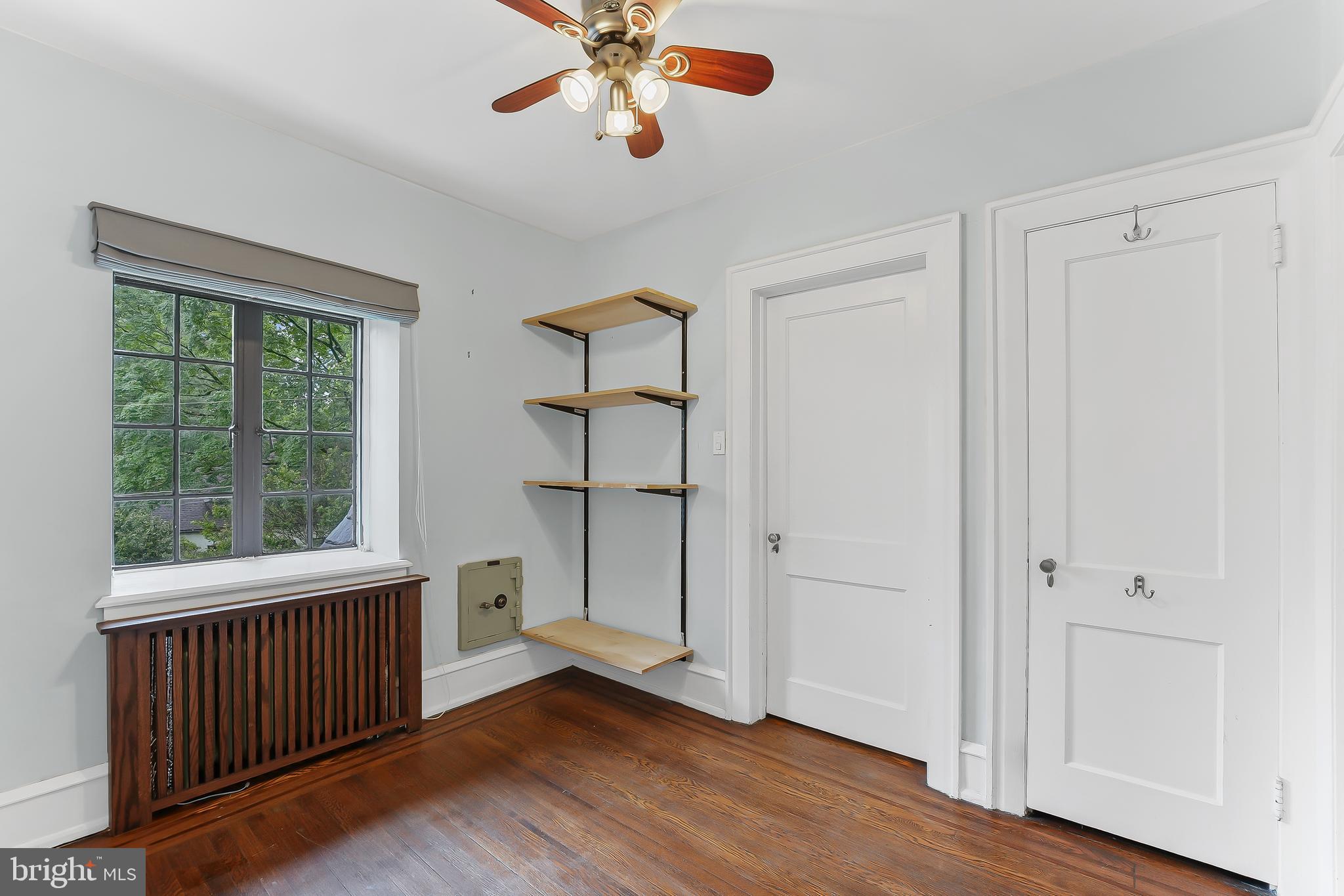 WYNNEWOOD - Residential