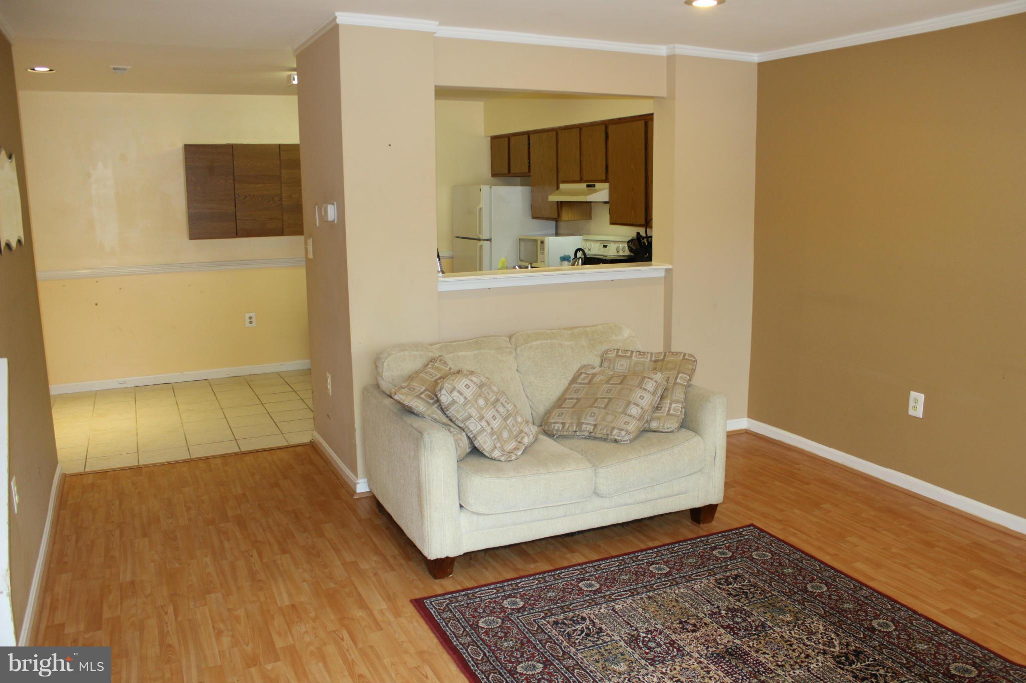 HOMELAND VILLAGE - Residential