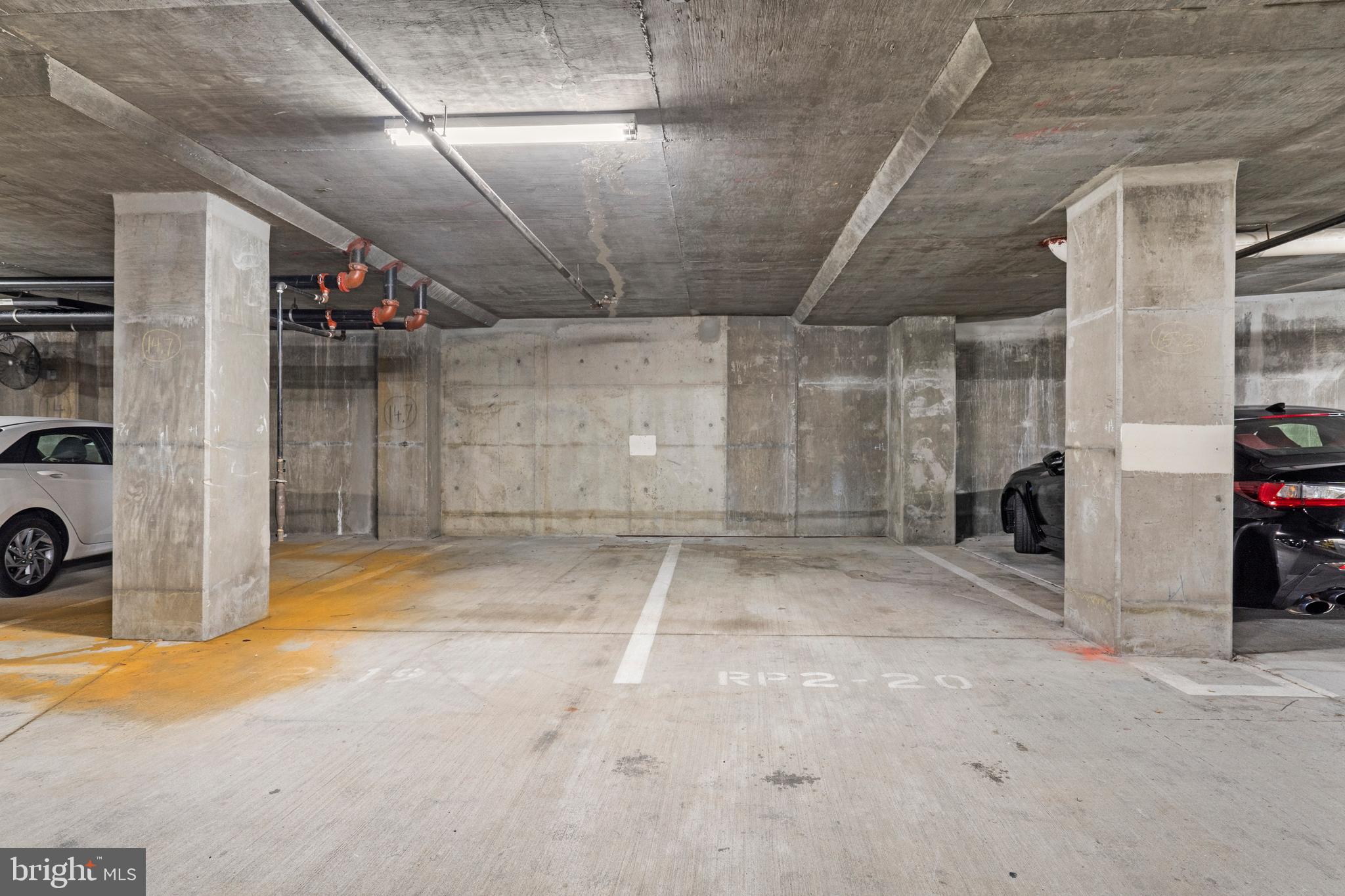 CRYSTAL CITY - Residential