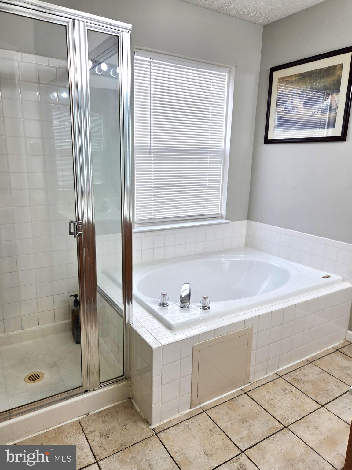 EATON SQUARE - Residential