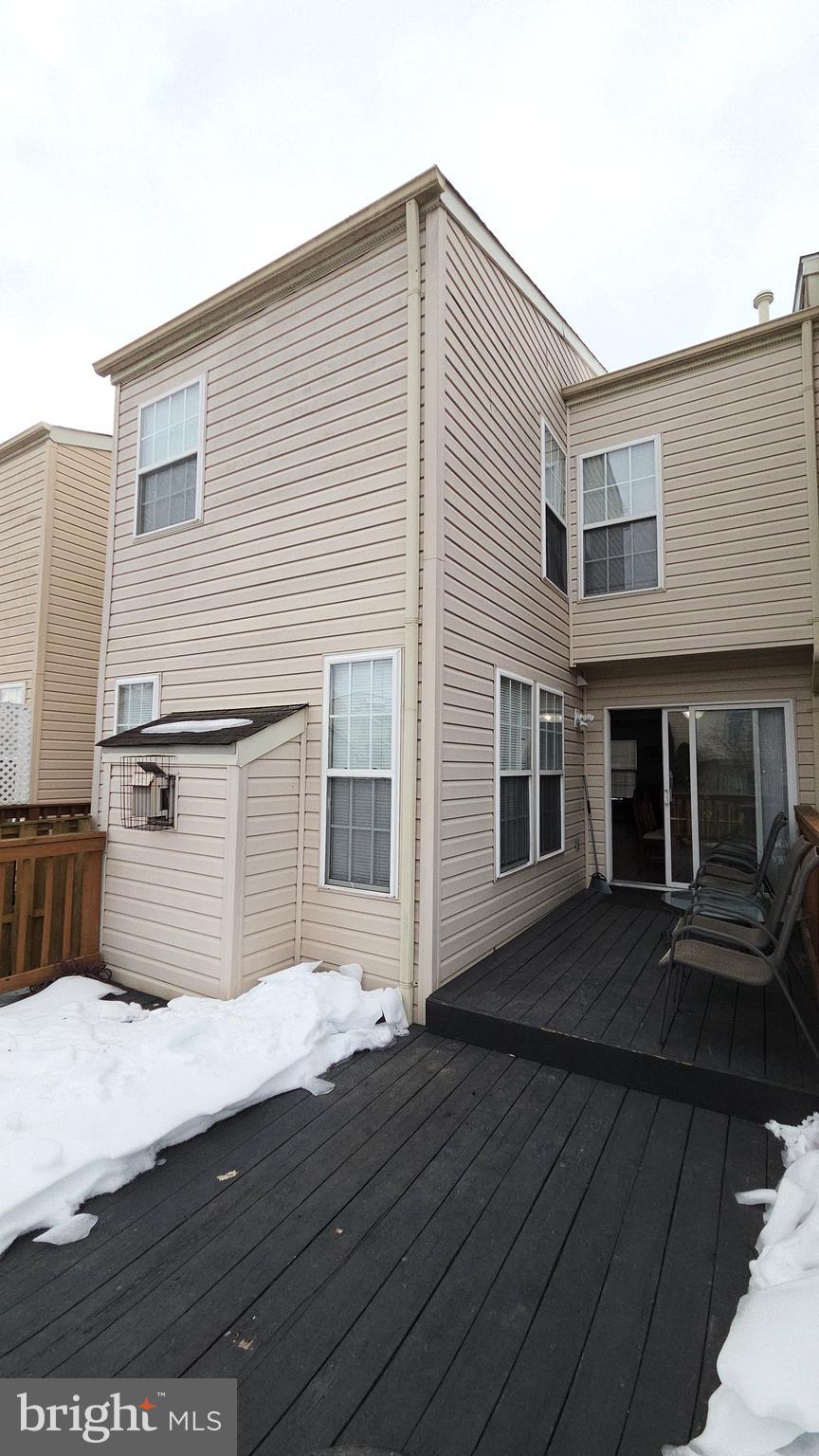 EATON SQUARE - Residential