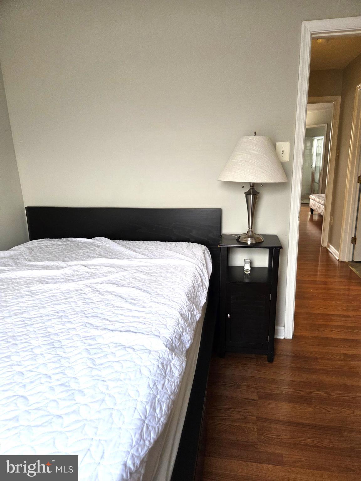 EATON SQUARE - Residential