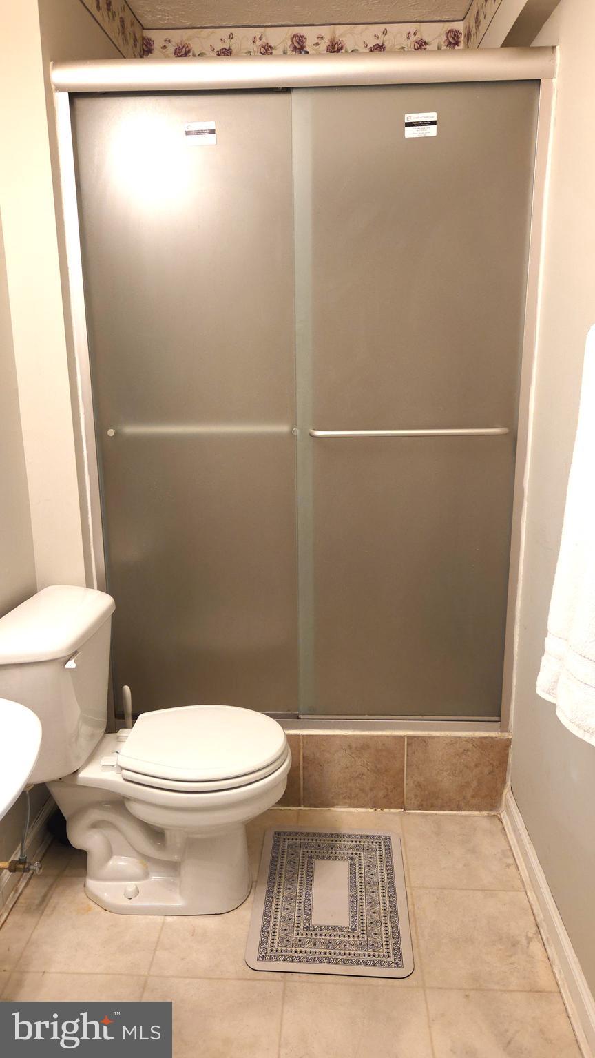 EATON SQUARE - Residential