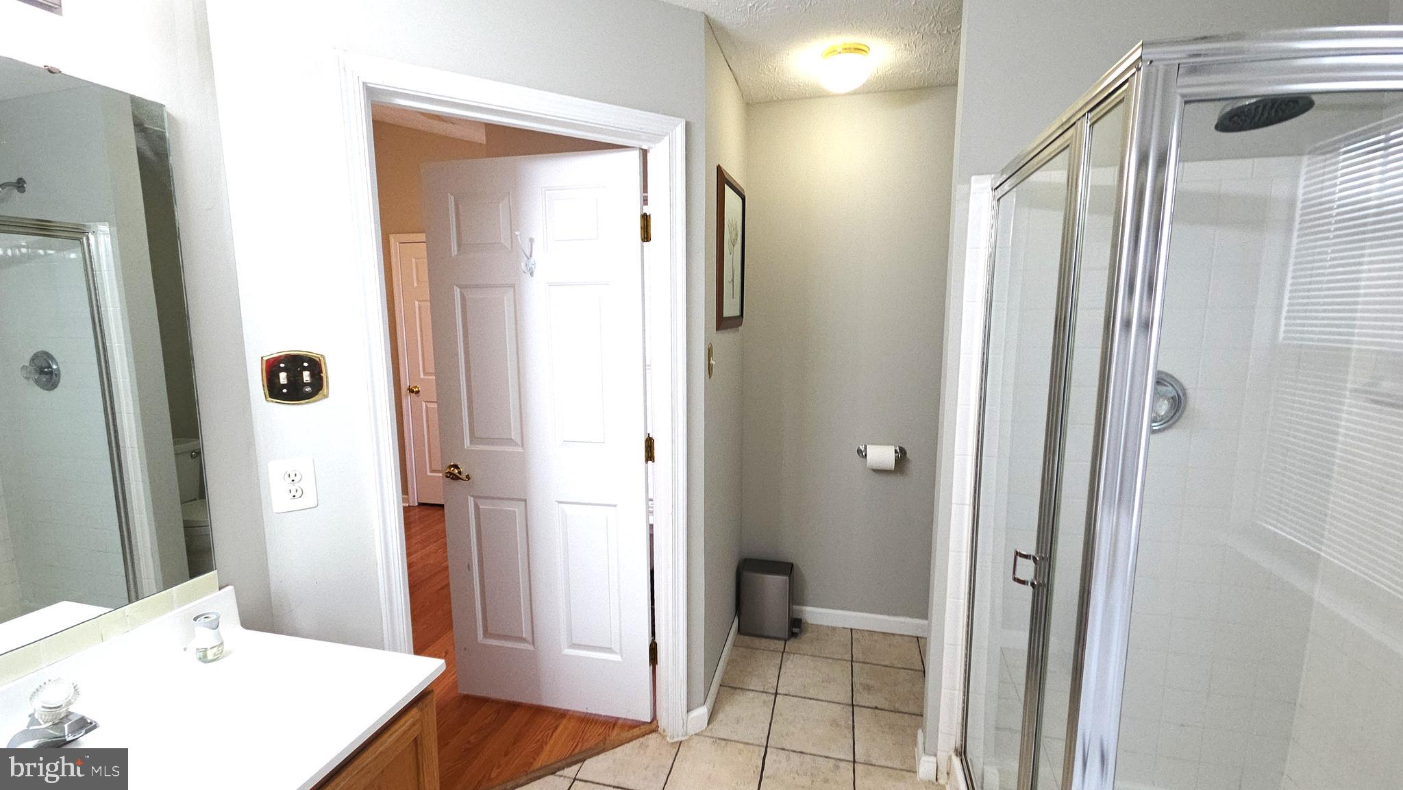 EATON SQUARE - Residential