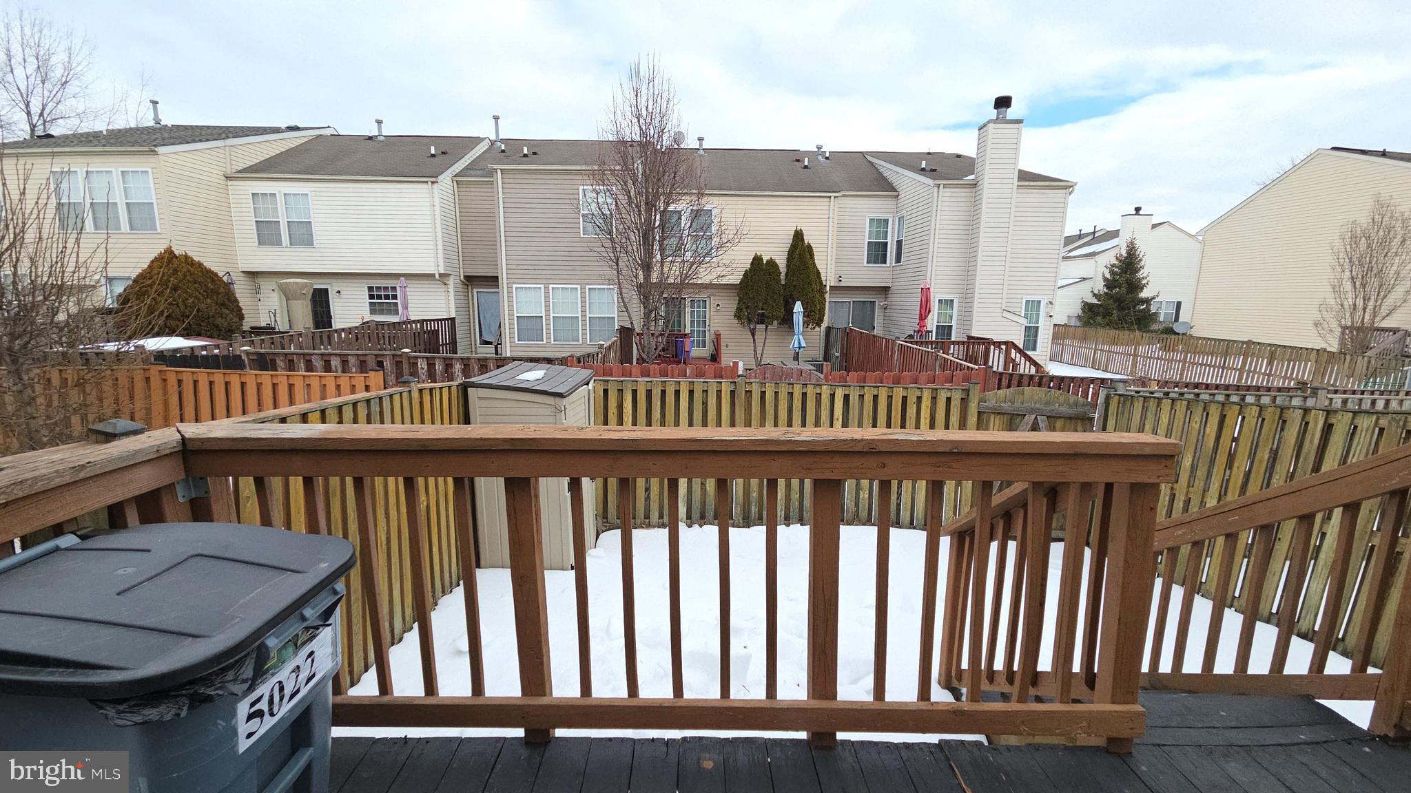 EATON SQUARE - Residential