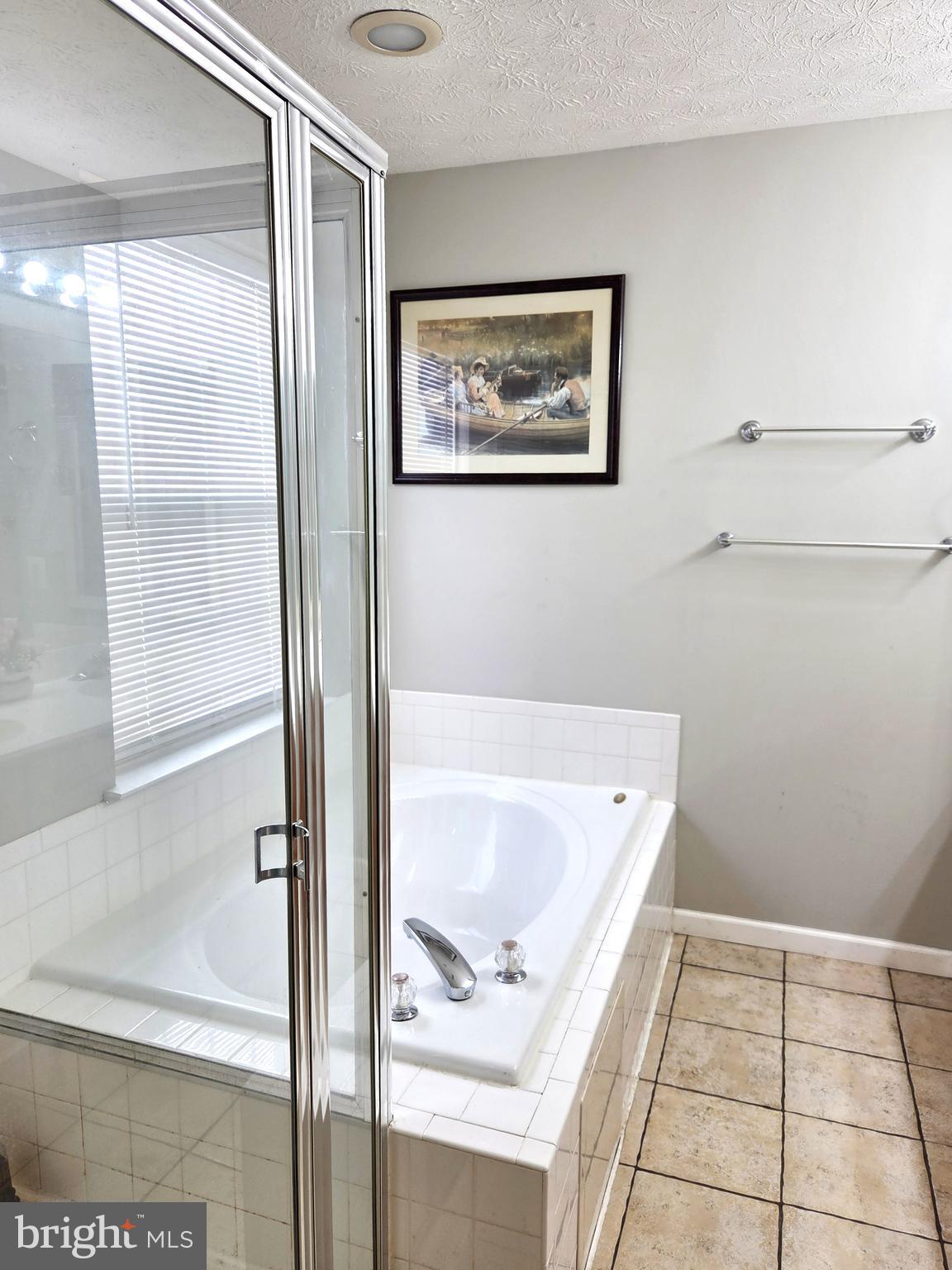 EATON SQUARE - Residential