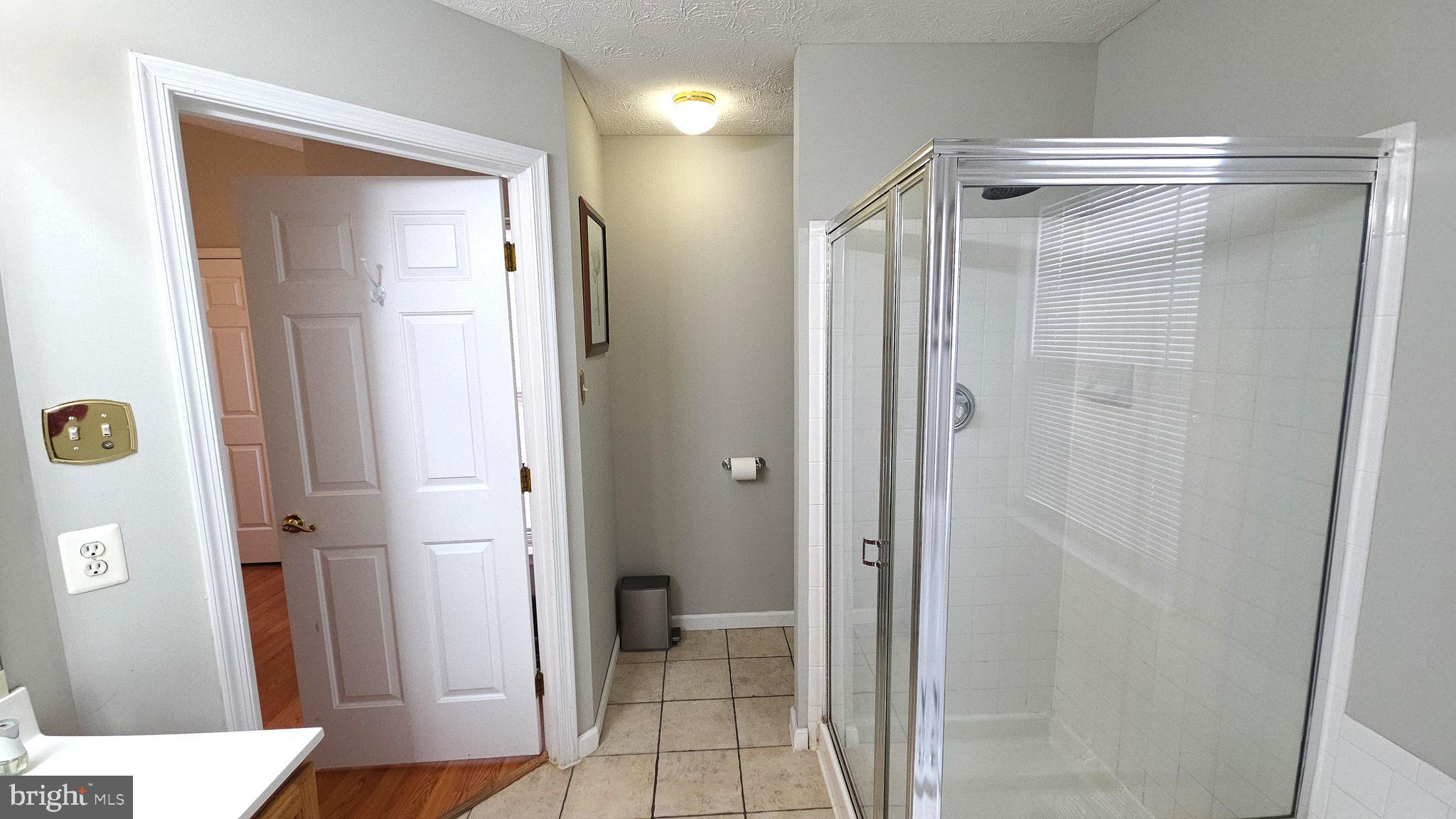 EATON SQUARE - Residential