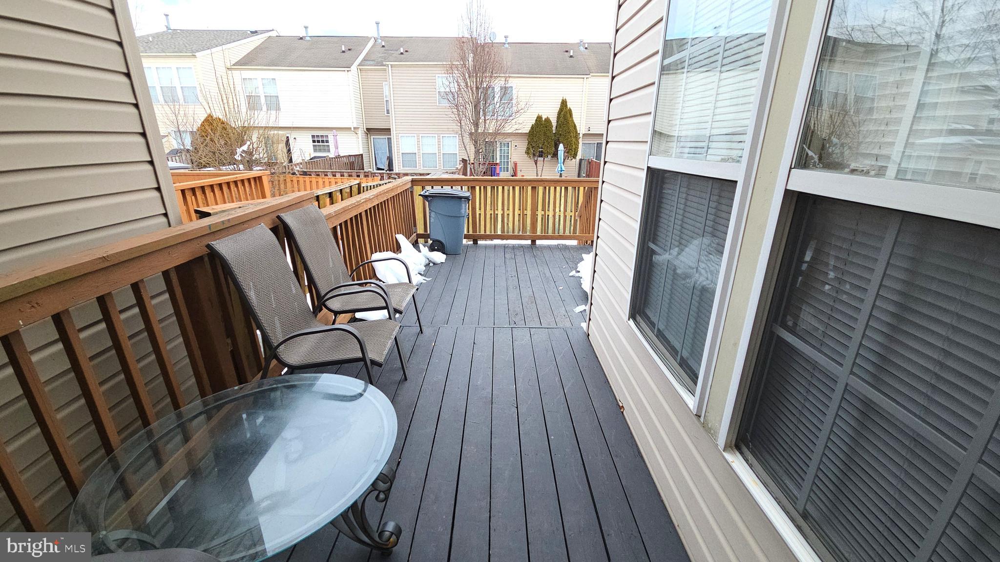 EATON SQUARE - Residential