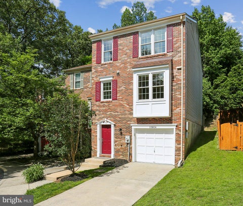 Townhouse For Sale - 10804 Douglas Avenue<br/> SILVER SPRING, MD 20902
