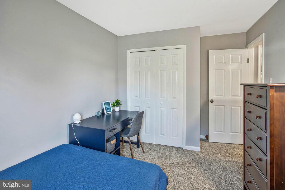 DALE CITY - Residential