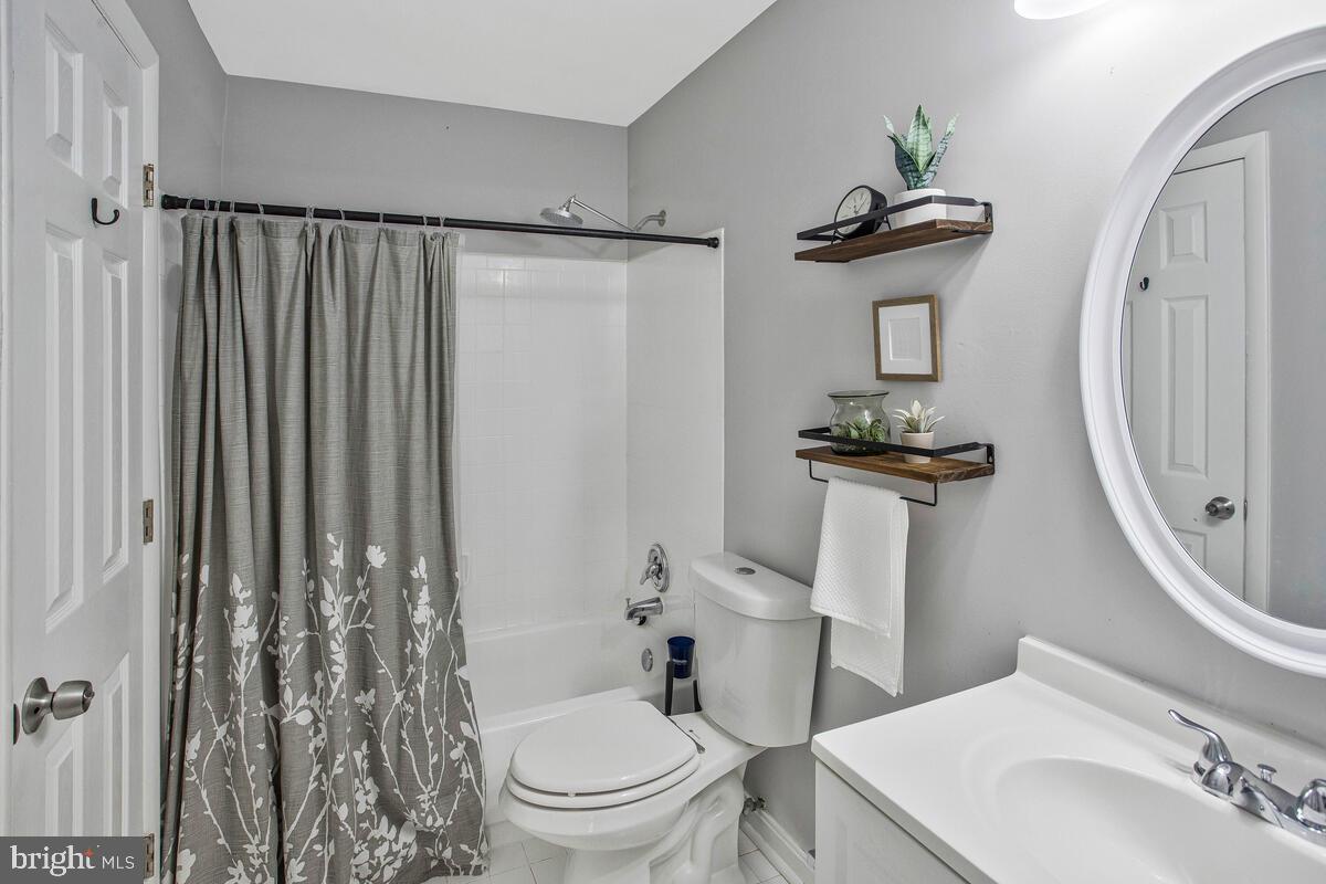 DALE CITY - Residential