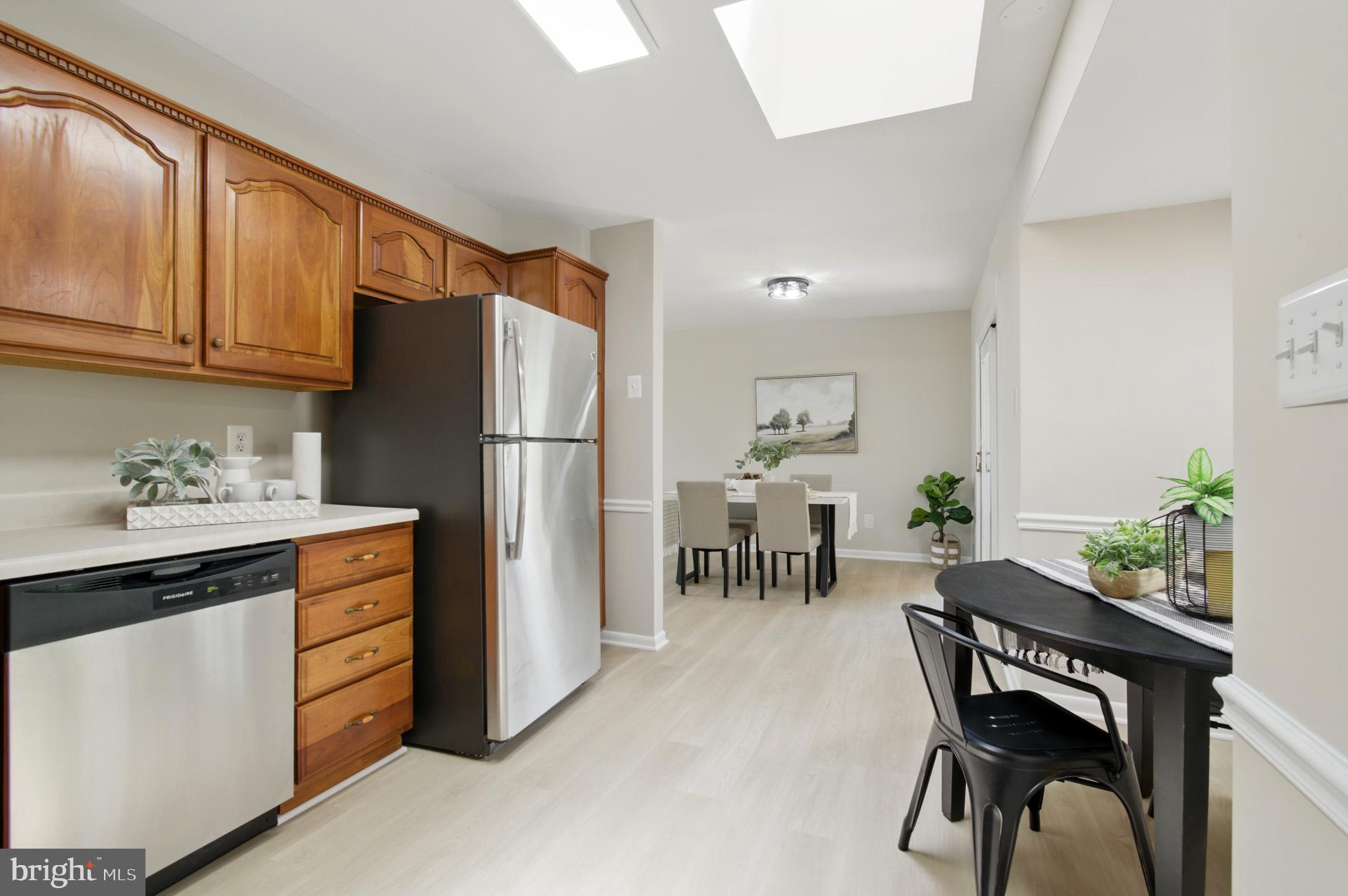 MOUNT AUGUSTINE - Residential