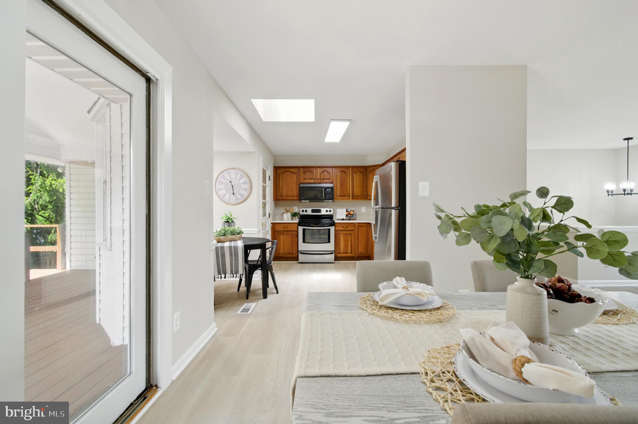 MOUNT AUGUSTINE - Residential