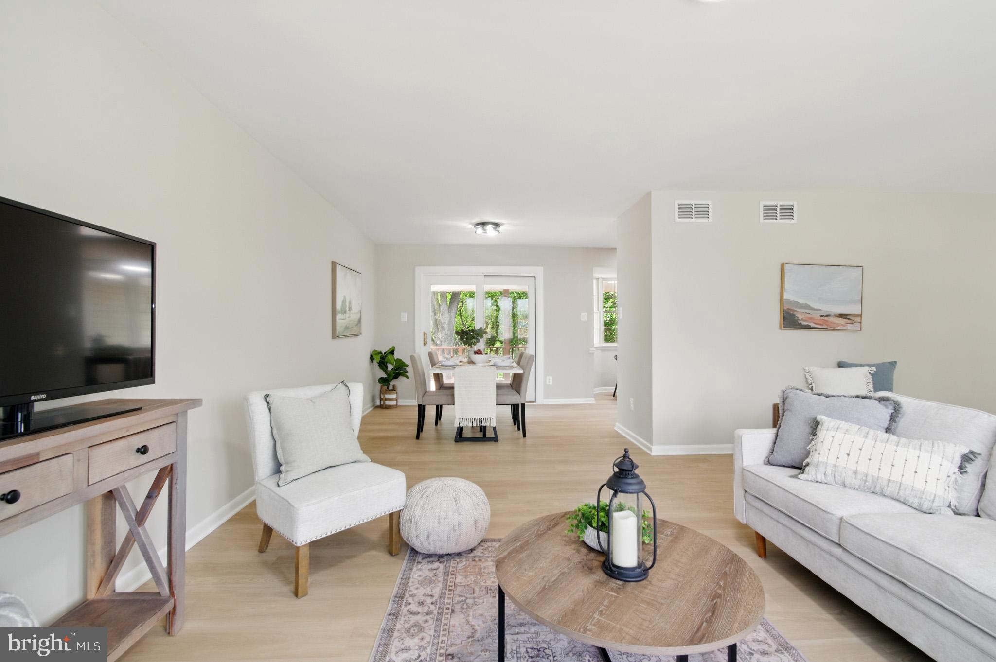 MOUNT AUGUSTINE - Residential