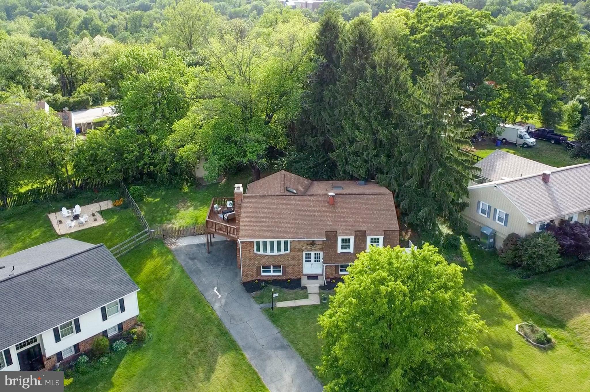 MOUNT AUGUSTINE - Residential