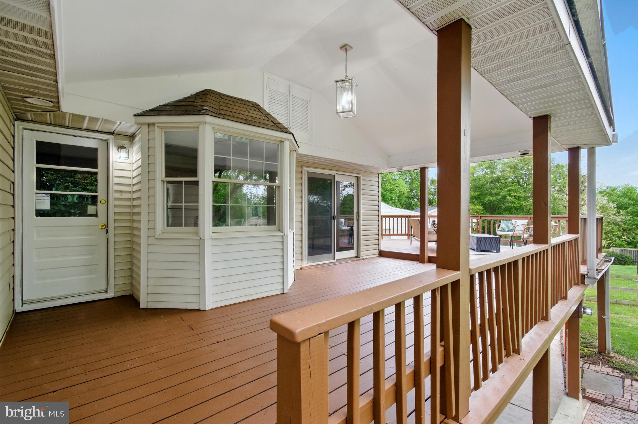 MOUNT AUGUSTINE - Residential