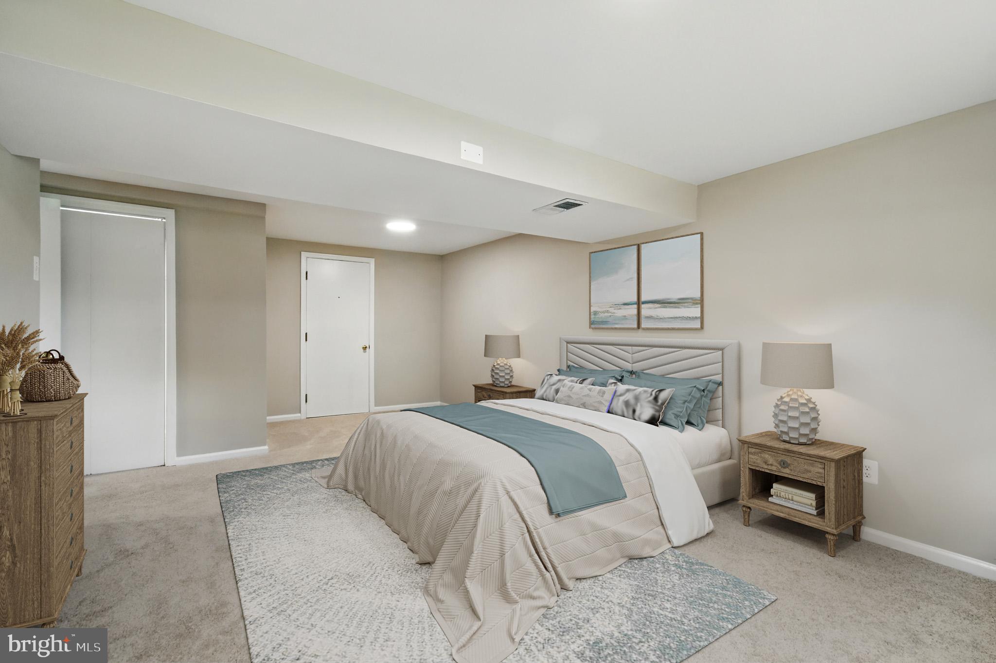 MOUNT AUGUSTINE - Residential