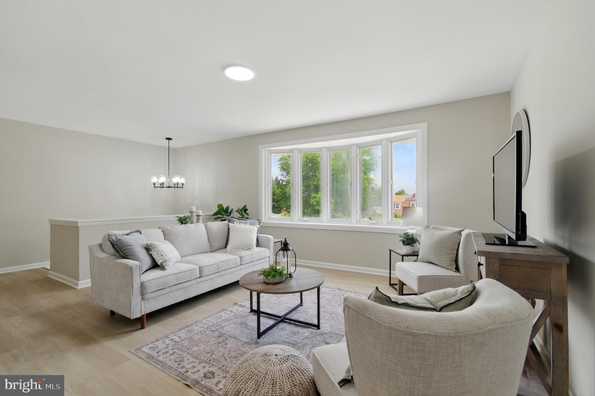 MOUNT AUGUSTINE - Residential