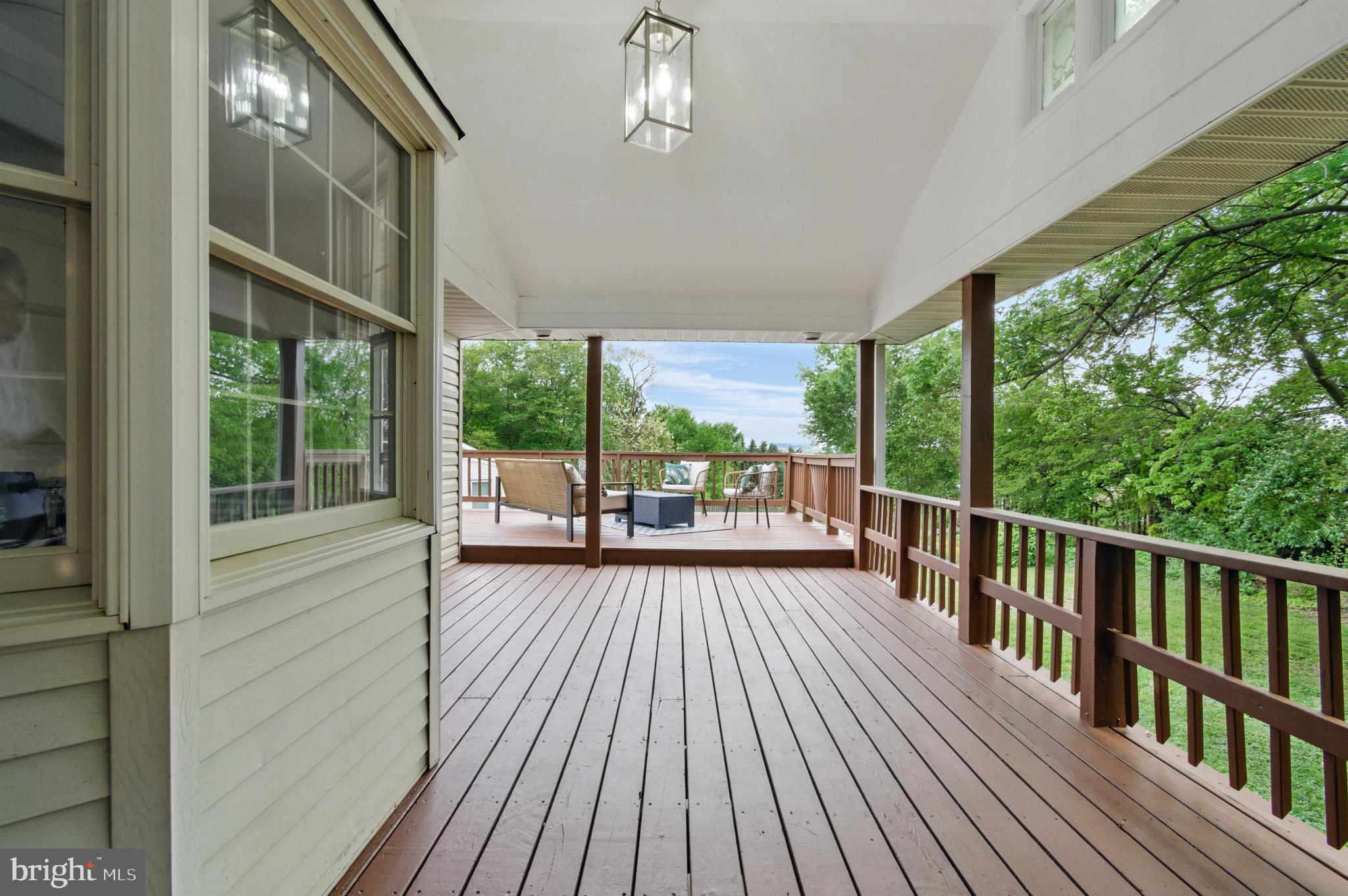 MOUNT AUGUSTINE - Residential