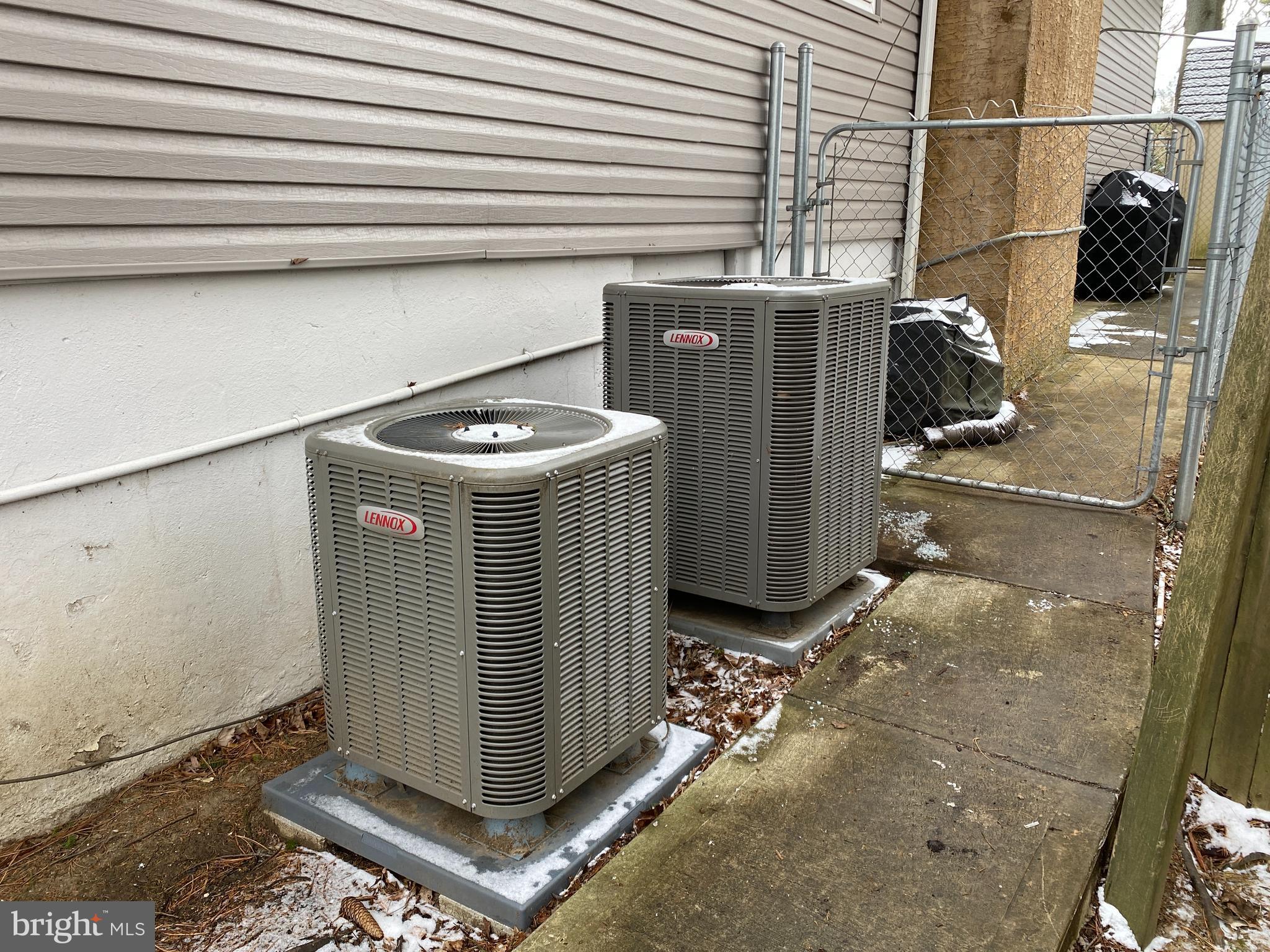 MAPLEVALE - Residential