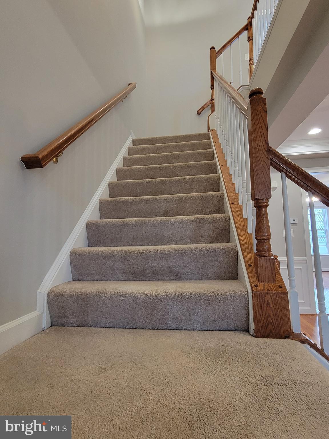 BRISTOW VILLAGE - Residential Lease