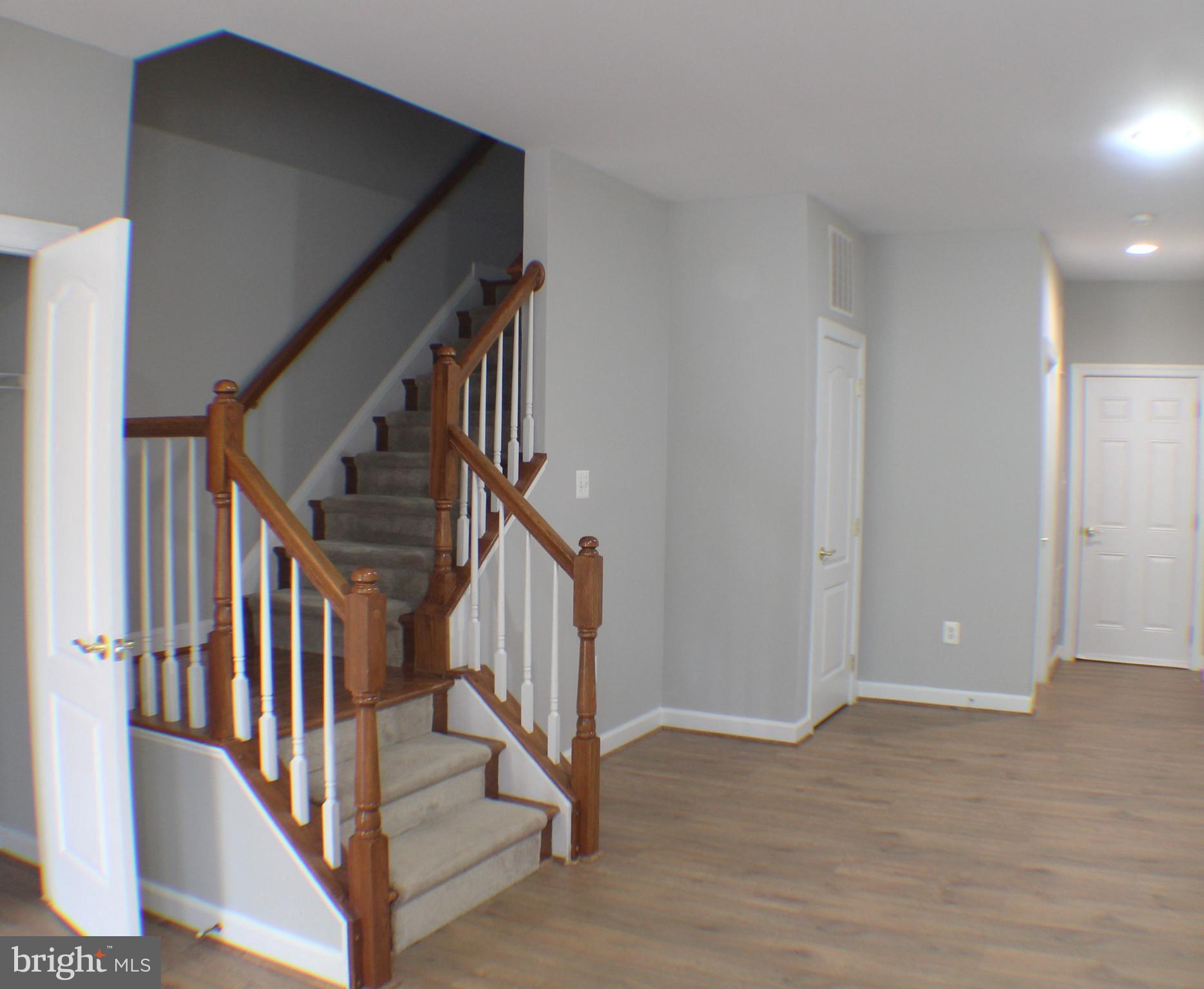 BRISTOW VILLAGE - Residential Lease