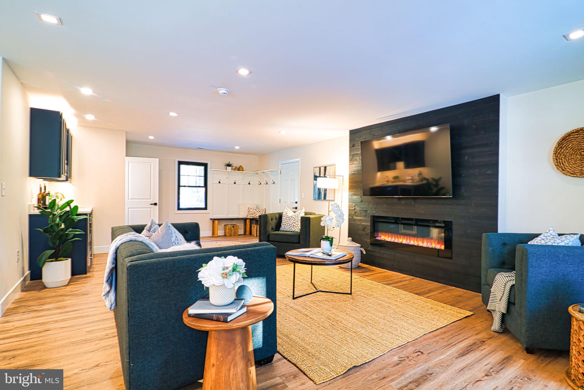 5161 OCEAN GATEWAY