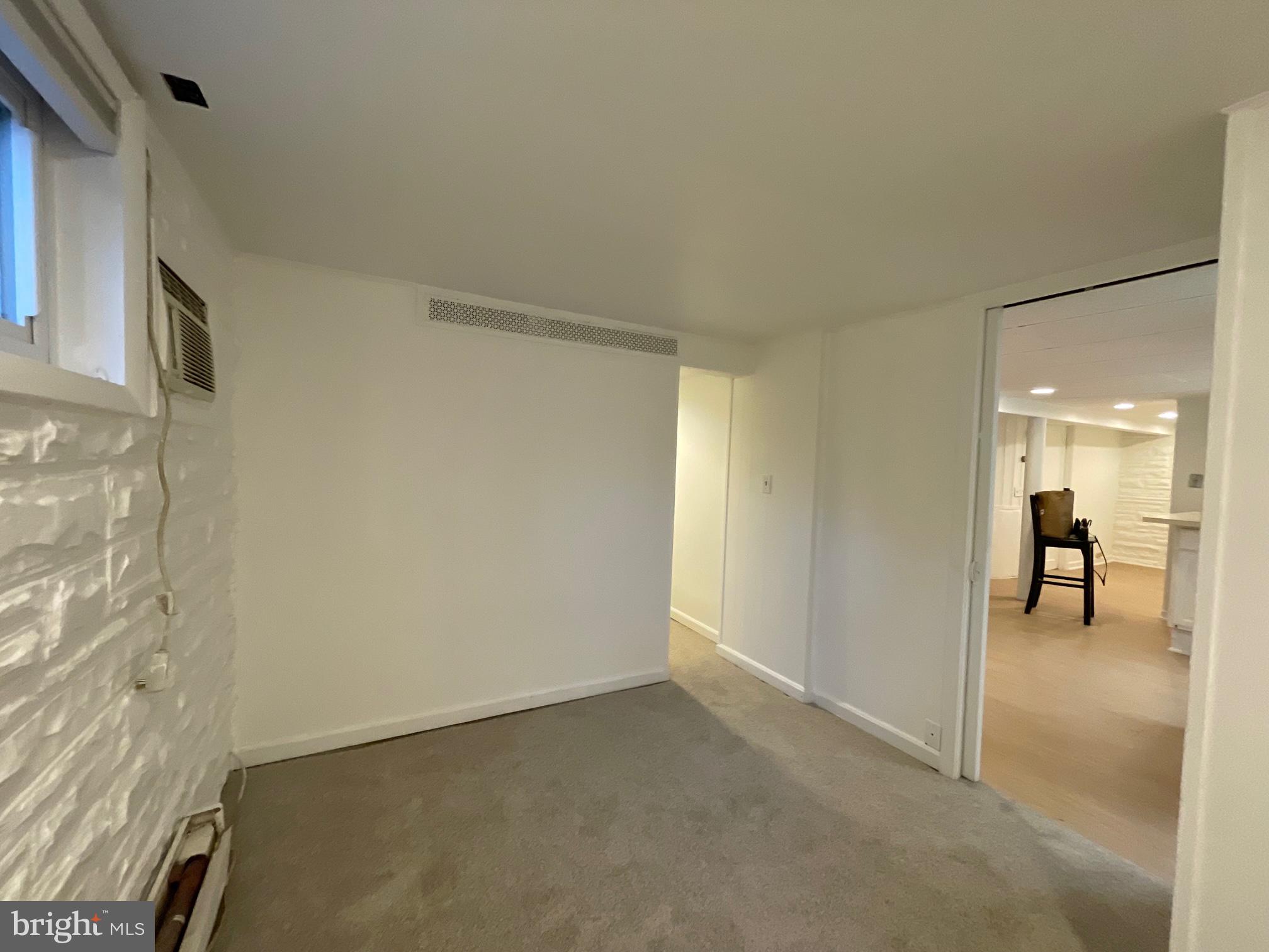 WHITELEY - Residential Lease