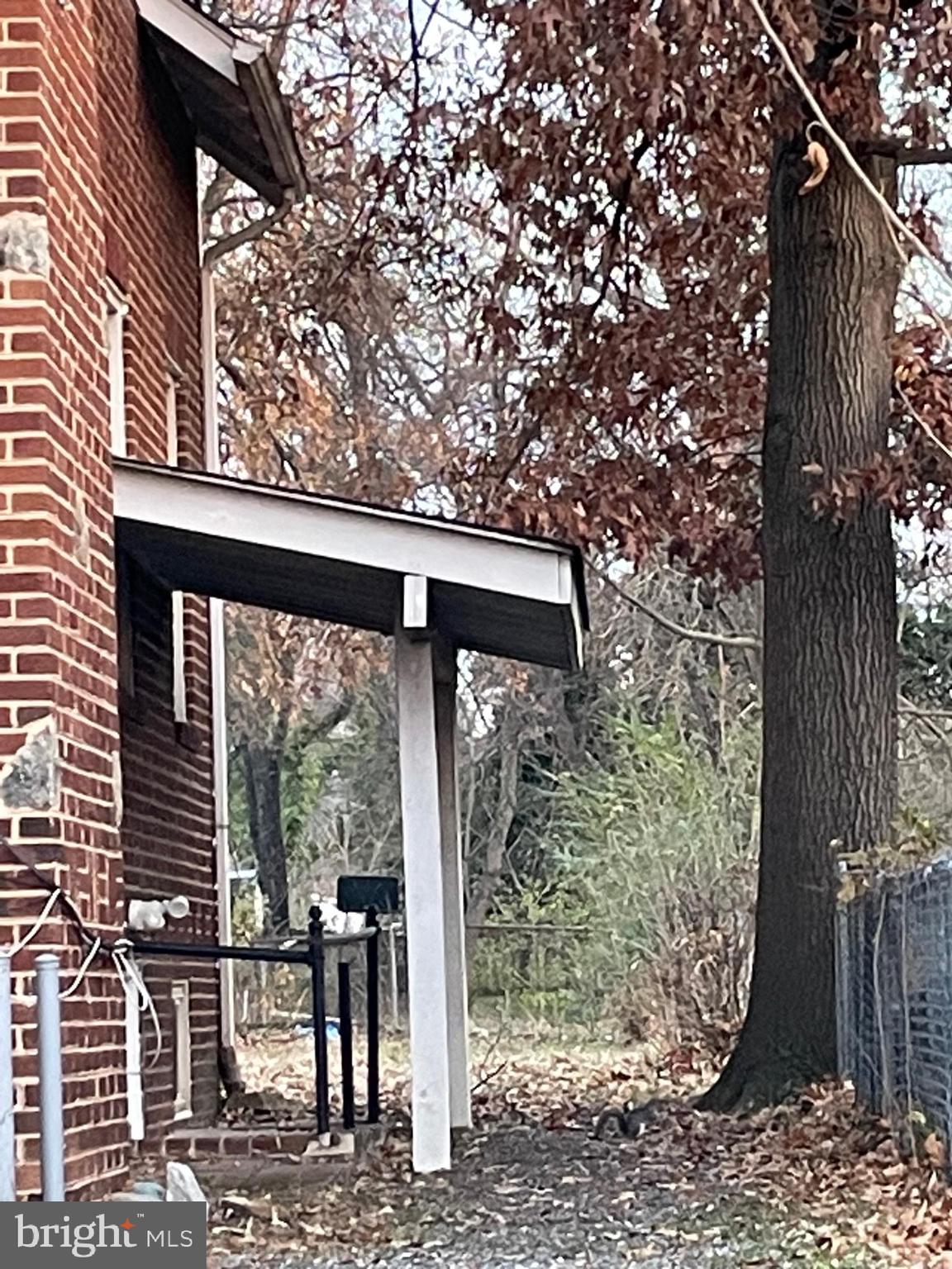 WHITELEY - Residential Lease