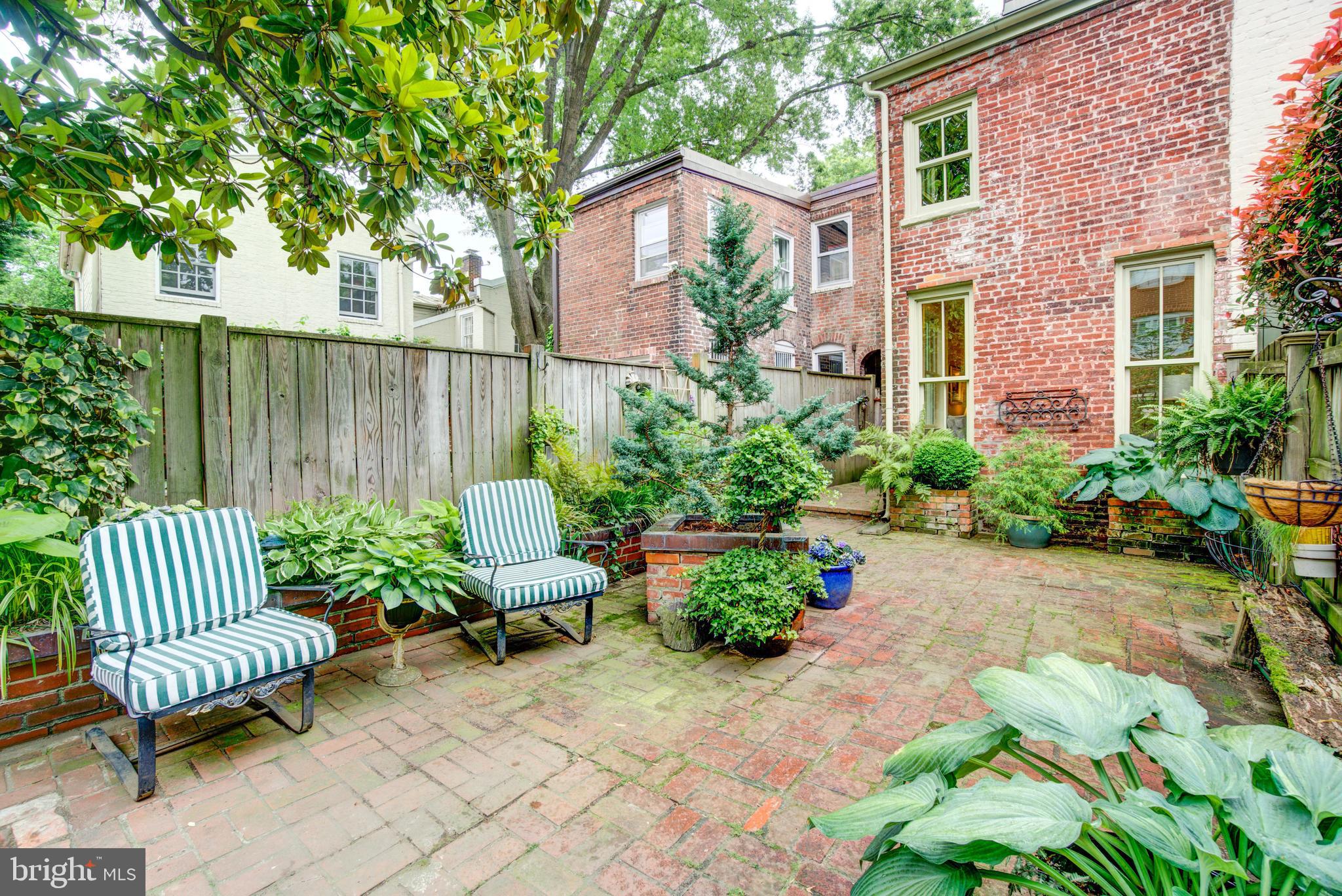 OLD TOWN - Residential