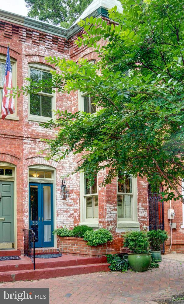 OLD TOWN - Residential