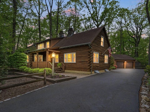 Homes For Sale - 802 Homewood Drive<br/> RIVERTON, NJ 08077