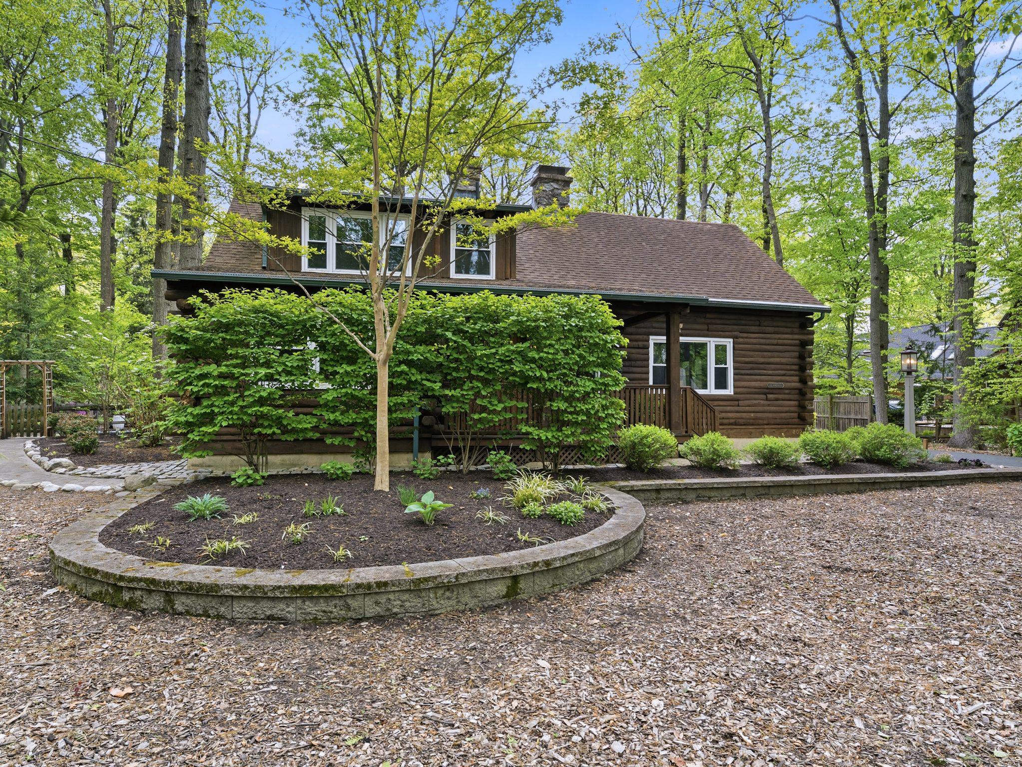 802 HOMEWOOD DRIVE
