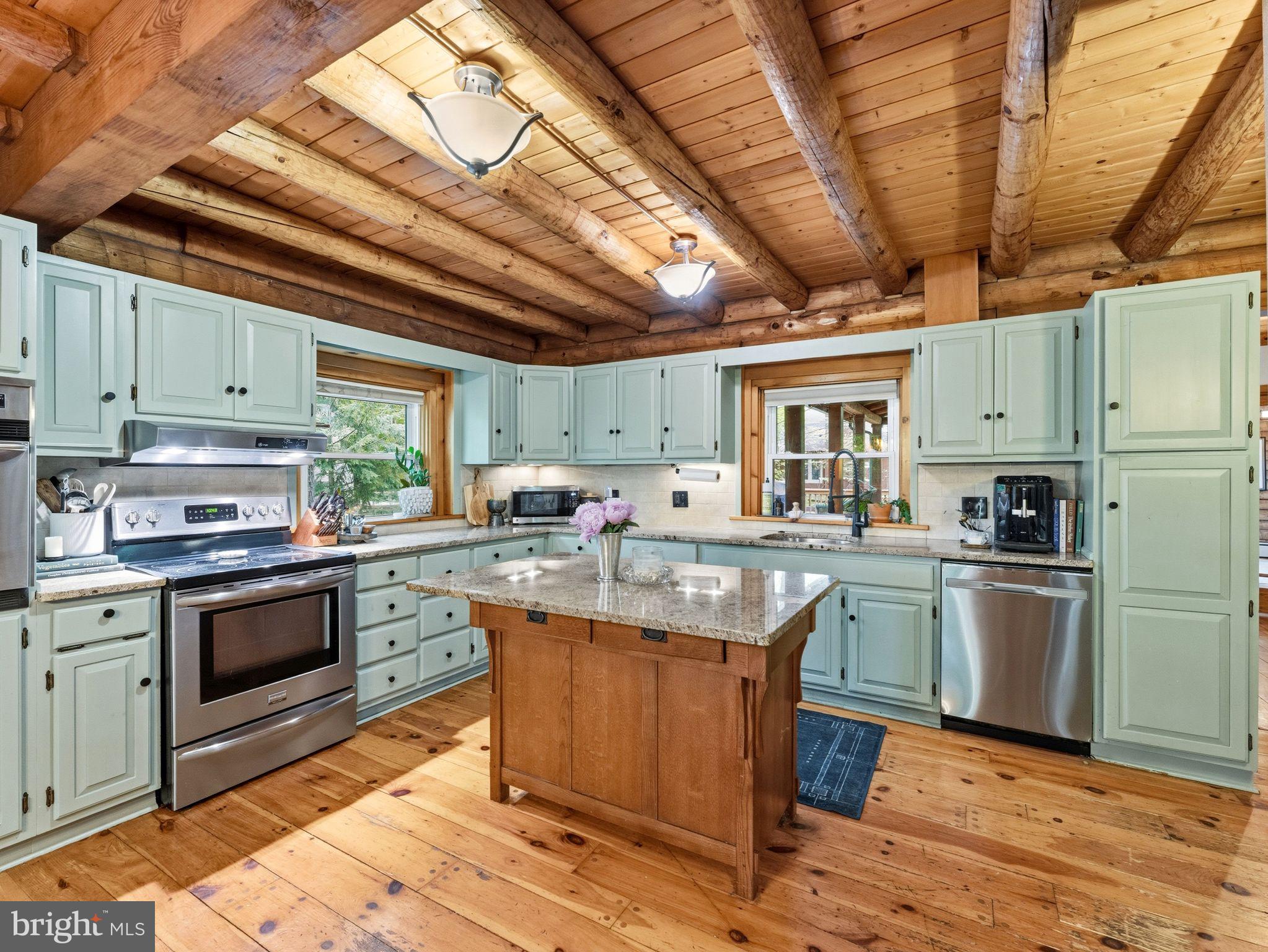 802 HOMEWOOD DRIVE
