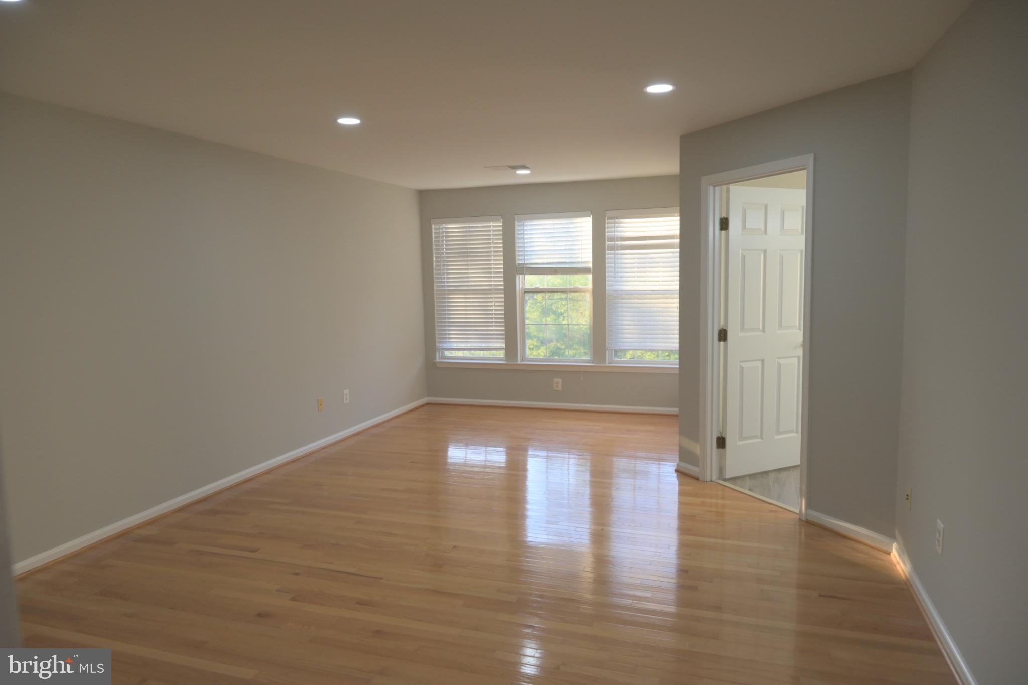 CENTRE RIDGE - Residential Lease