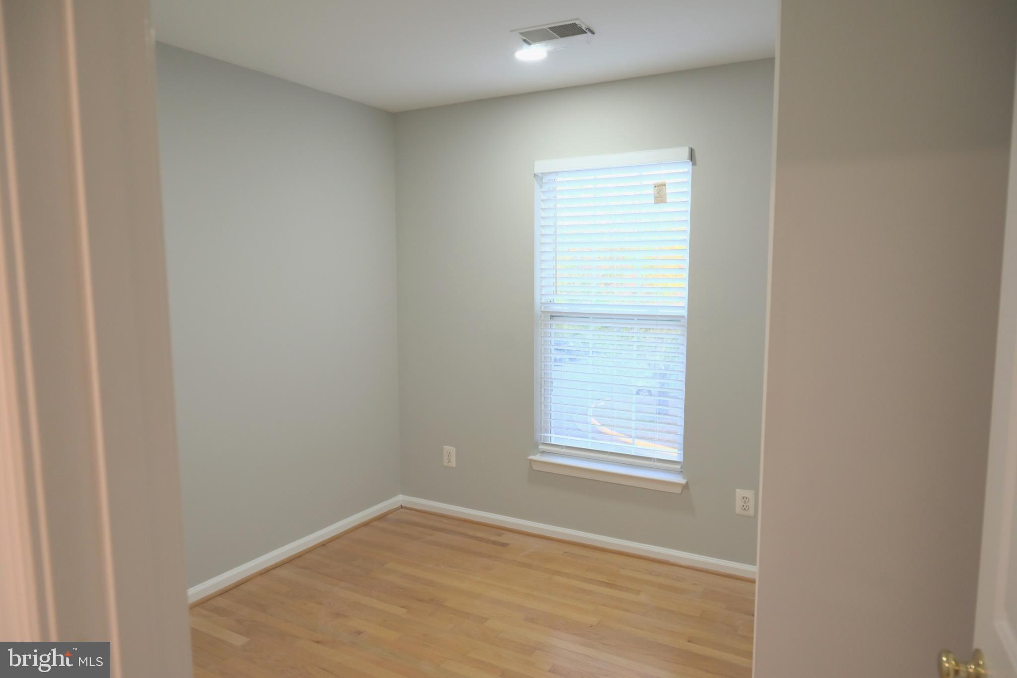 CENTRE RIDGE - Residential Lease