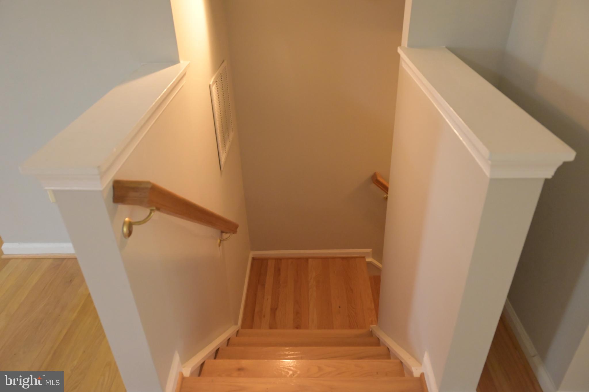 CENTRE RIDGE - Residential Lease