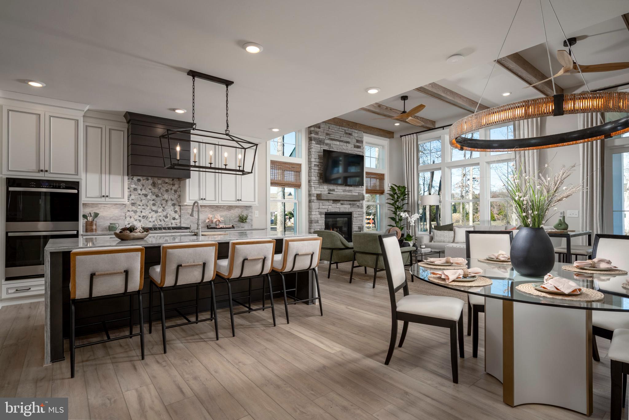 THE KNOLL AT IRONS LANE - Residential