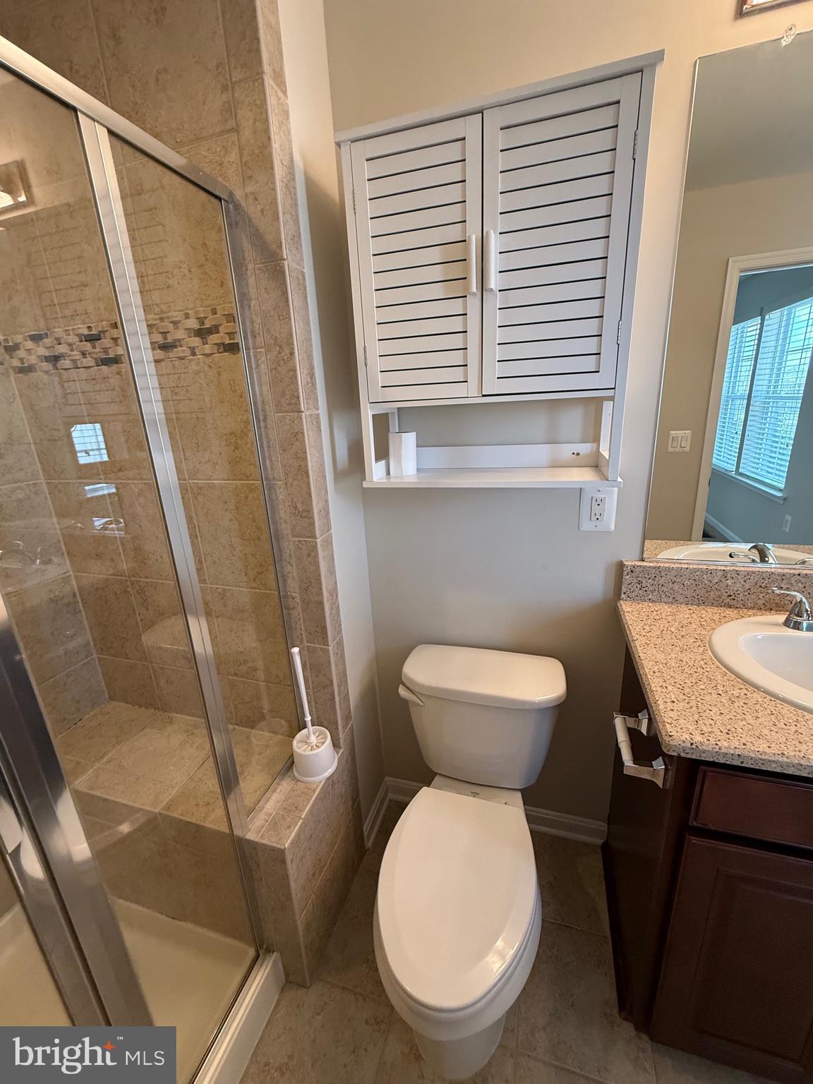 EASTGATE SQUARE - Residential