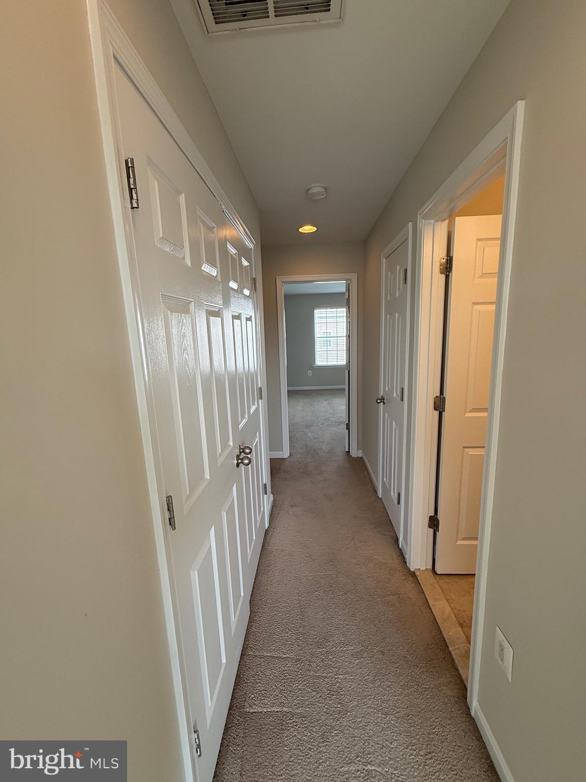 EASTGATE SQUARE - Residential