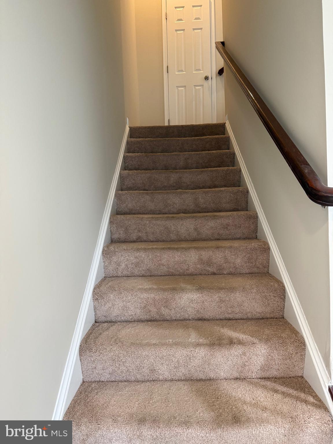 EASTGATE SQUARE - Residential